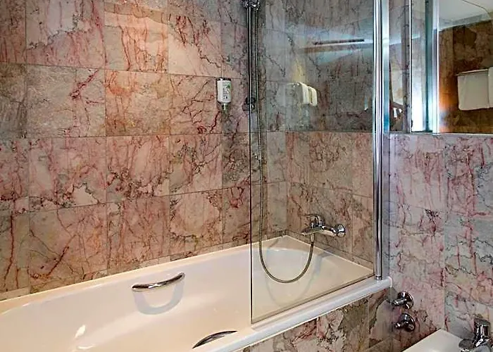 Arcotel Kaiserwasser 4* Вена